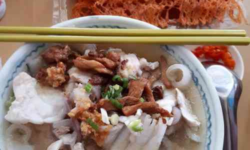 Liburan ke Pontianak Wajib Cobain Bubur Ikan Pontianak Bakal Nagih