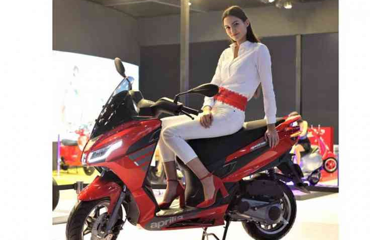 Aprilia SXR 160 2020 Pesaing Baru Yamaha Nmax