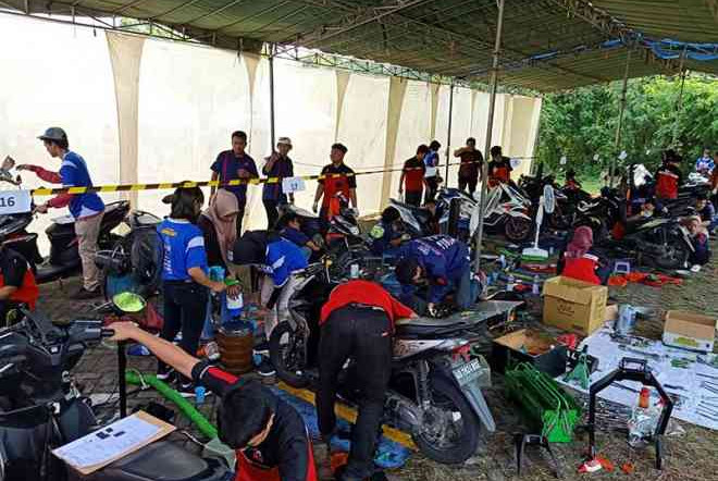Bersama ITS, Tekiro Adakan Servis Gratis