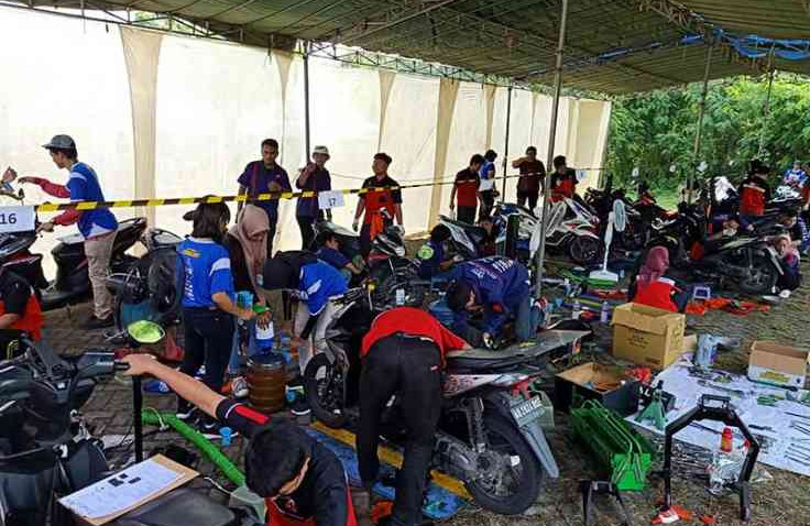 Bersama ITS, Tekiro Adakan Servis Gratis