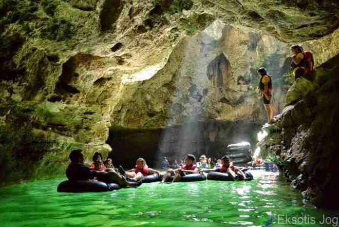 Wisata Alam Yang Eksostis di Gunungkidul Yogyakarta
