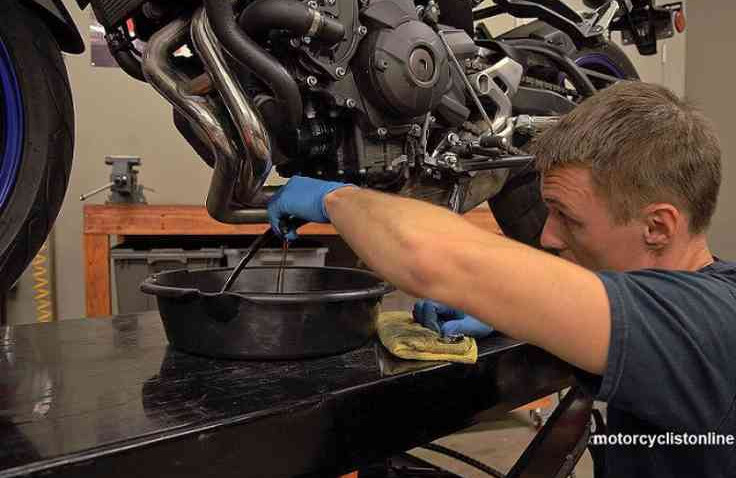Mesin Motor Bisa Kotor, Ini Penyebabnya