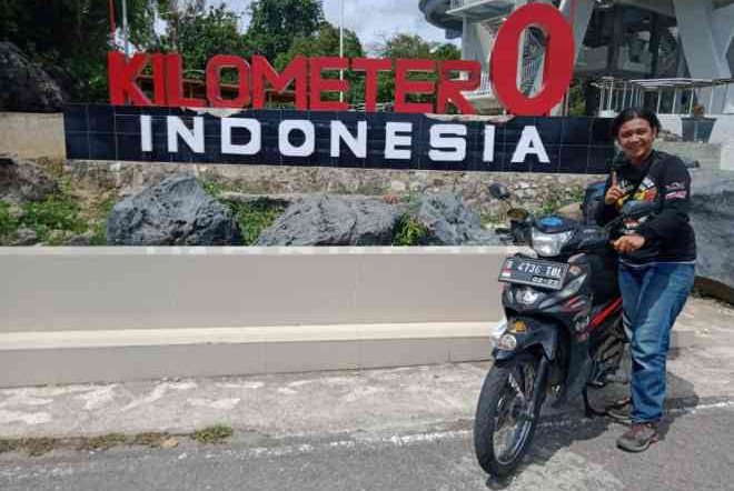 Lady Bikers Honda Revo Ini Sampai Ke Titik Nol Sabang Seorang Diri