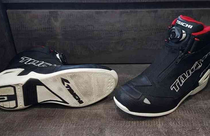 Mau Beli Sepatu buat Touring, Perhatikan Hal Berikut