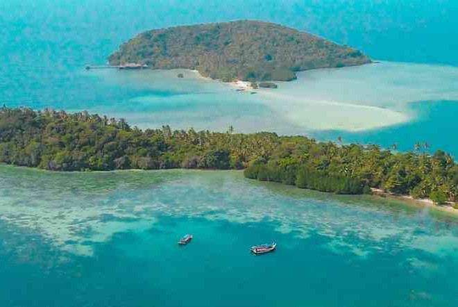 Menikmati Keindahan Bawah Laut di Pulau Pahawang Lampung