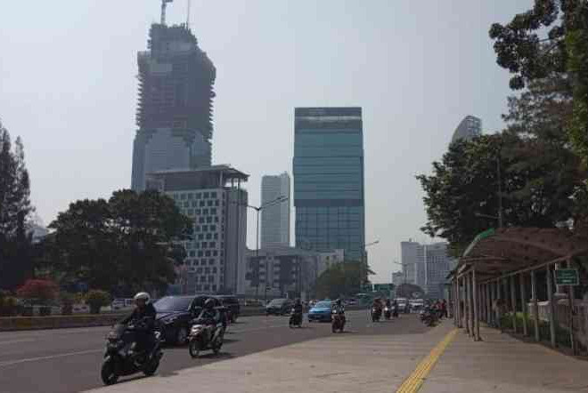 Hukuman Denda Merokok Sambil Berkendara