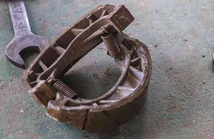 Berikut Dampak Jika Rem Motor Sudah Habis Tidak Segera Diganti