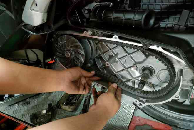 Cara Merawat V-Belt Motor Matic yang Benar Sesuai Arahan Mekanik