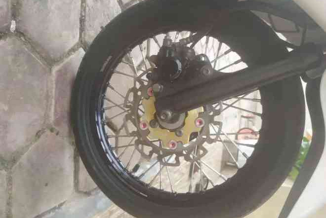 Apa Keunggulan Velg Jari-jari Kalau Dibandingkan Dengan Velg Palang