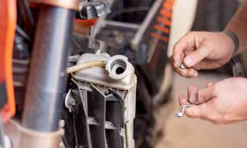 Ada 6 Komponen Motor Berikut Ini Harus Rutin Dicek, Kamu Bisa Melakukan Sendiri