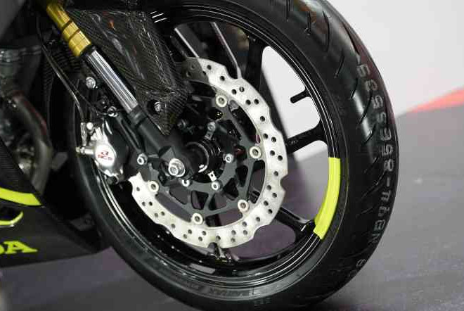  Tips Memilih Ban Motor, Ingat Jangan Sembarangan Sebaiknya Sesuaikan Dengan Velg