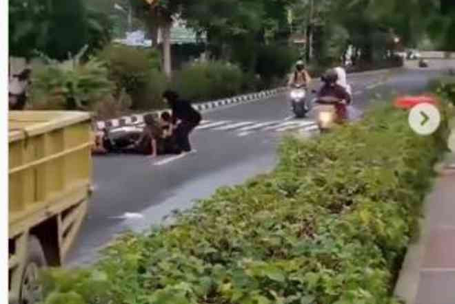 Viral! Pemotor Berjatuhan di Jalan Danau Sunter, Ternyata Gara-gara ini