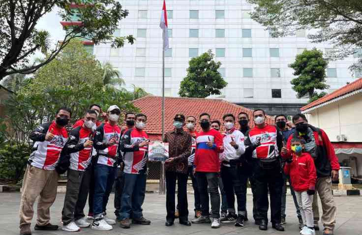  Meriahkan HUT RI ke 77 Tahun, Komunitas Motor ini Gelar Upacara dan Touring Santai