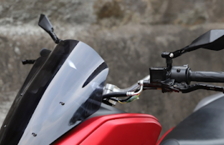 Mau Melepas Jalu Stang Pada Yamaha NMax? Simak Nih Caranya