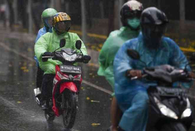 Tips Memilih Jas Hujan untuk Riding, Perhatikan Hal Berikut, Jangan Sampai Salah