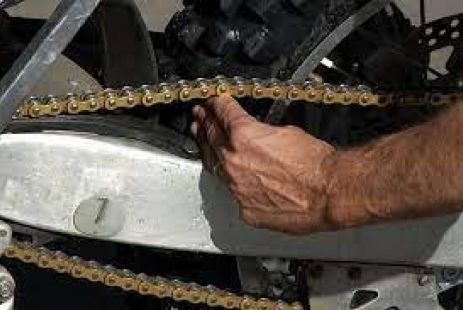 Tips Bikin Panjang Usia Pakai Rantai Motor