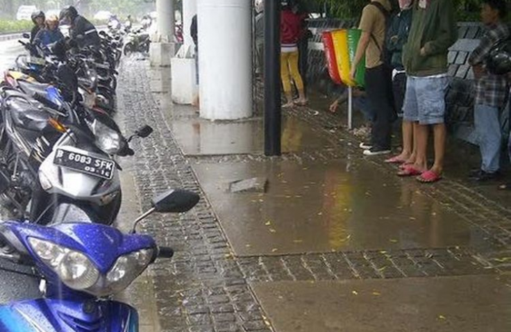Hal Yang Perlu Diperhatikan Saat Berhenti Diwaktu Hujan