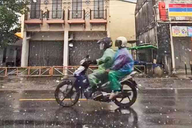 Cara Buat Mesin Makin Dingin Saat Musim Hujan