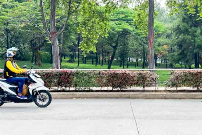 Apakah Benar, Ngebut Bisa Bikin Boros Bensin?